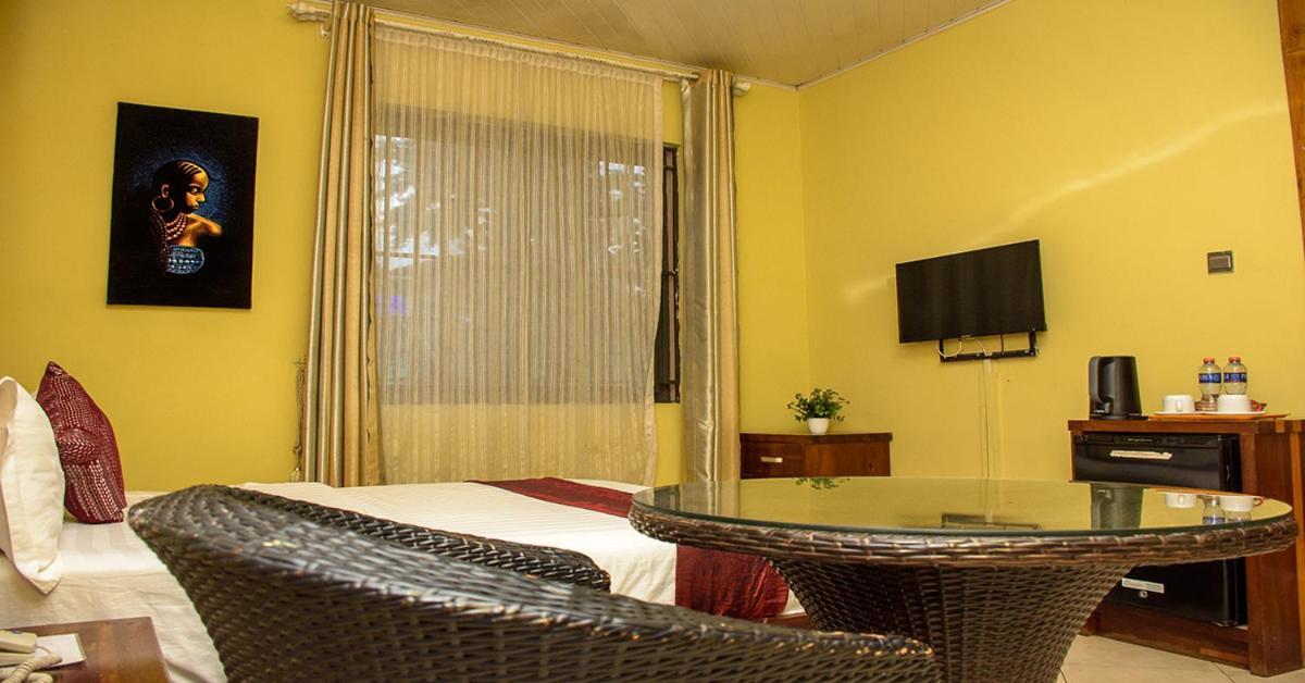 Triple Hill Hotel Weija Εξωτερικό φωτογραφία